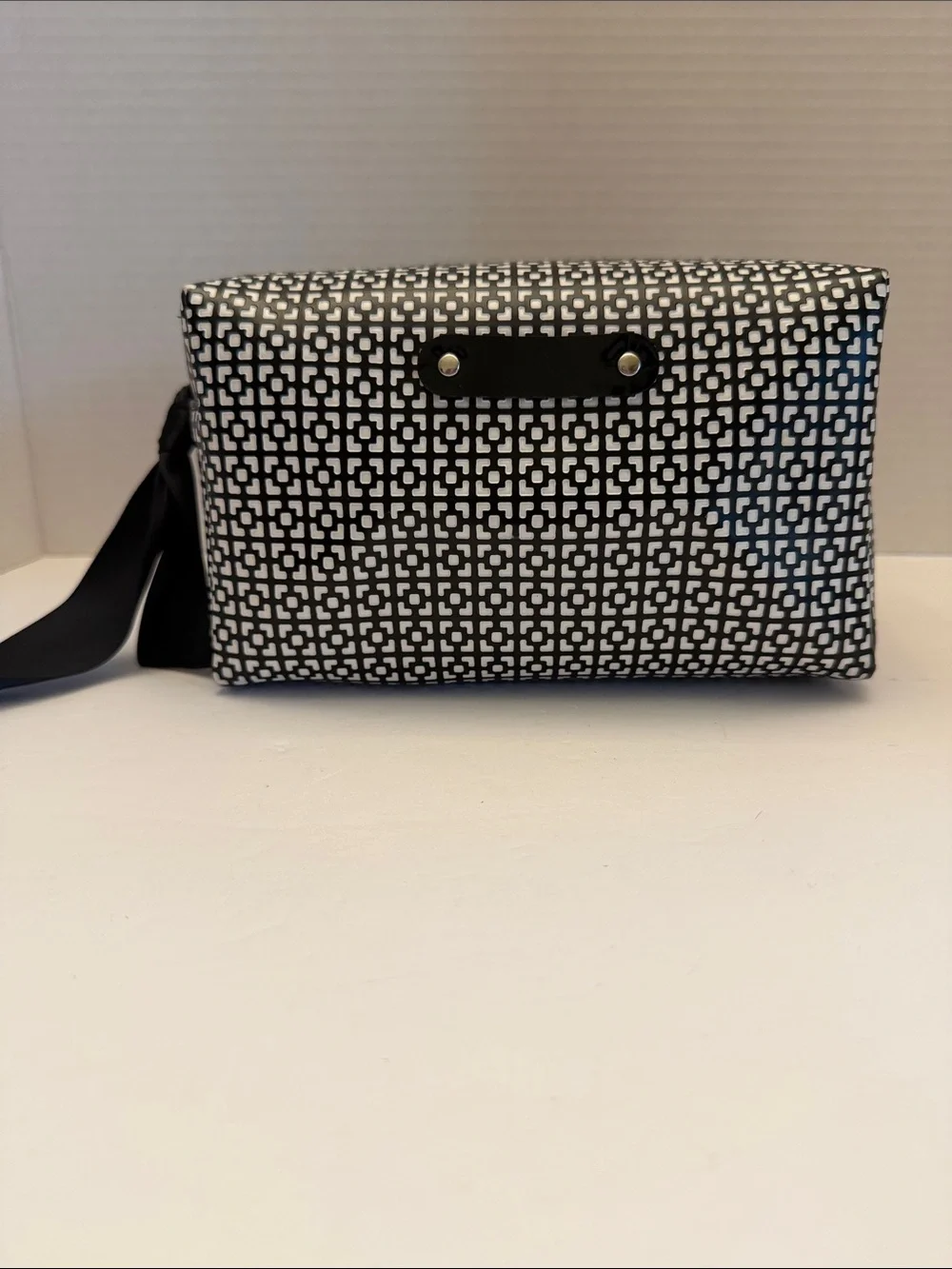 Black & White Geometric Travel Case